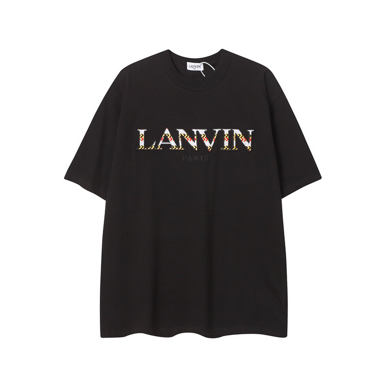 Lanu1n clothes
