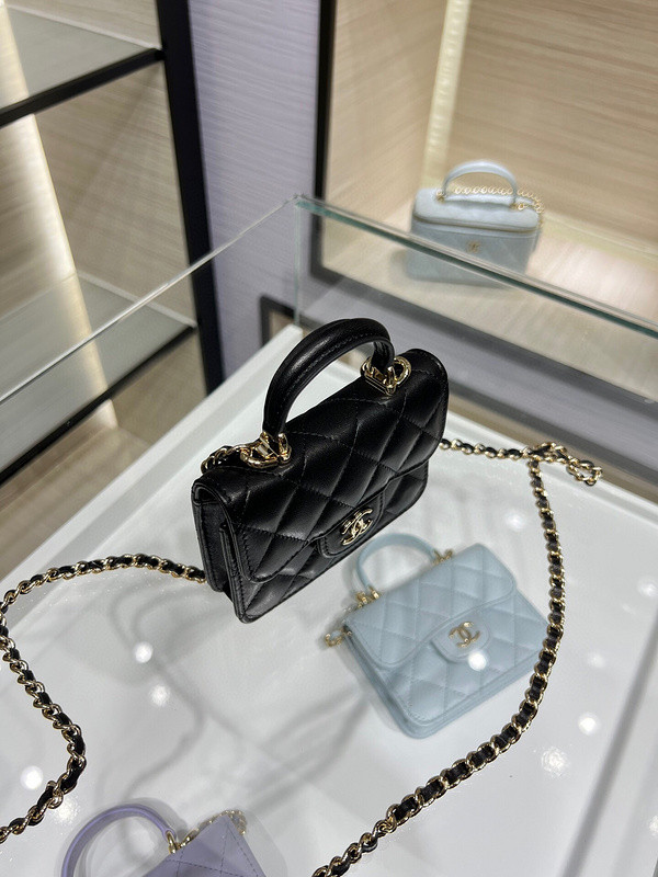 Ch*el purse