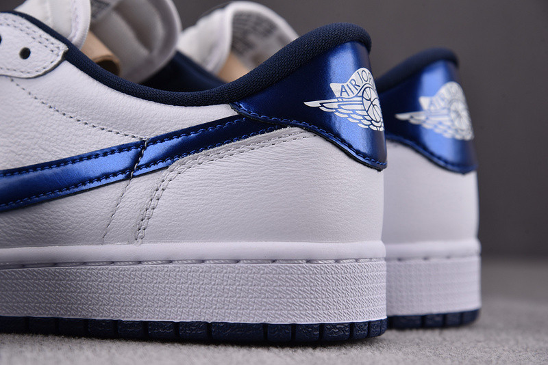 AIR JORDAN 1 LOW RETRO OG 