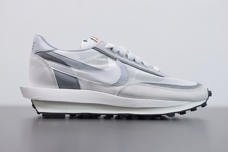 NIKE SACAI X LDV WAFFLE 