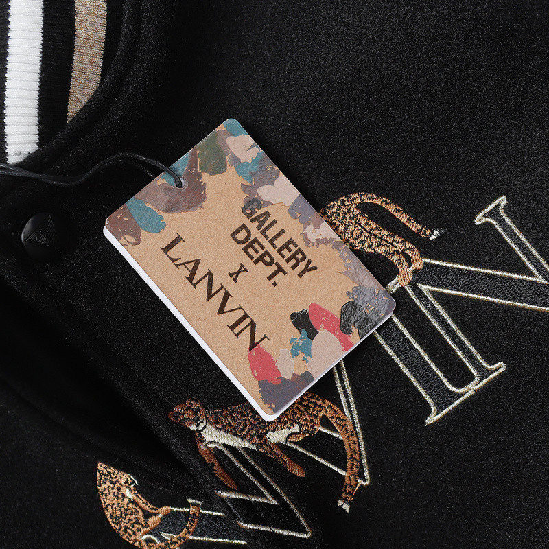 Lanu1n clothes