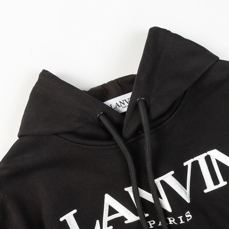 Lanu1n clothes
