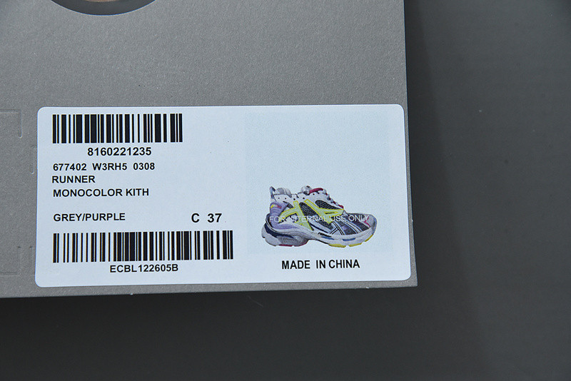 Ba*len*cia*ga runner sneaker