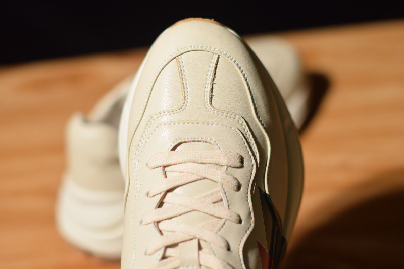 G*u*i rhyton sneaker