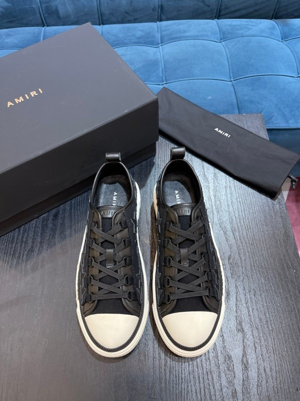 AMIRI stars court sneakers