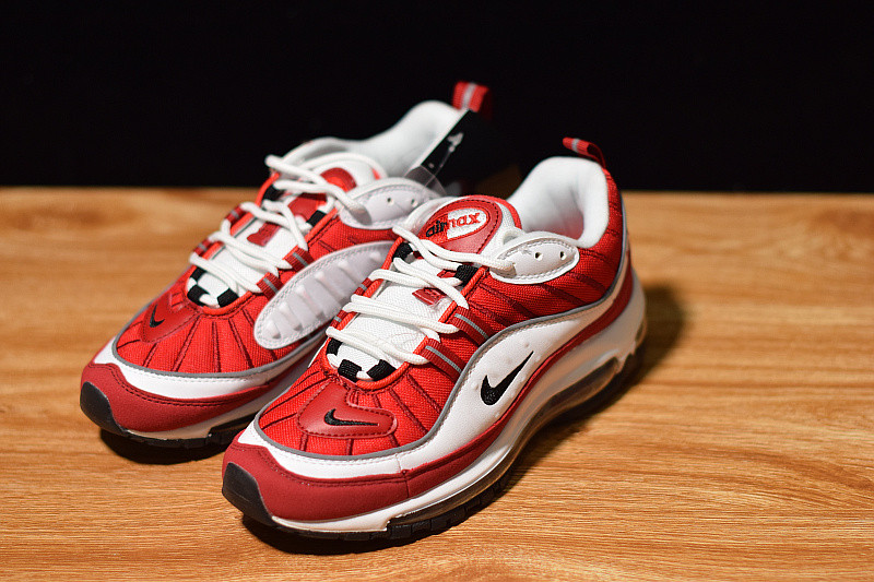 NIKE AIR MAX 98