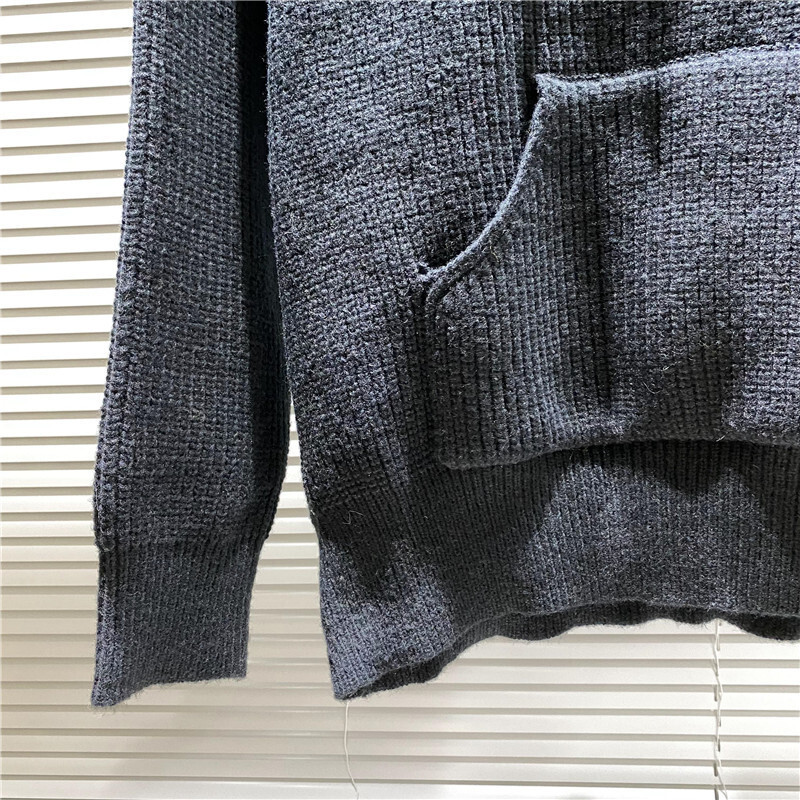 Ce1i*e clothes
