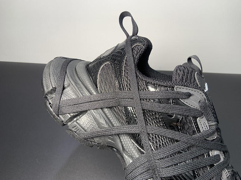 BC 3XL SNEAKER