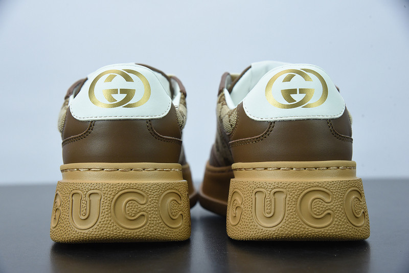 G*u*i sneaker