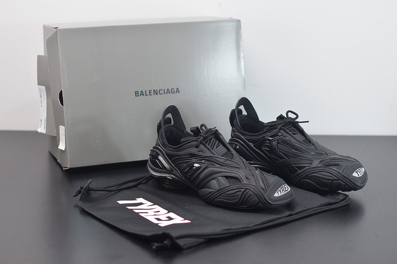 BC 5.0 TYREX 20SS RUNWAY