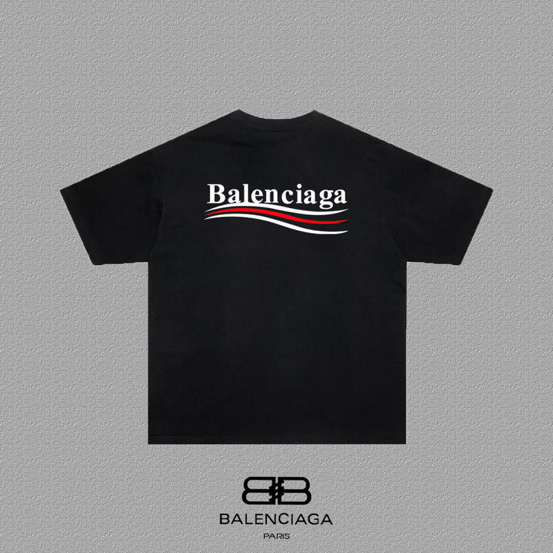 Ba1en*iaga clothes