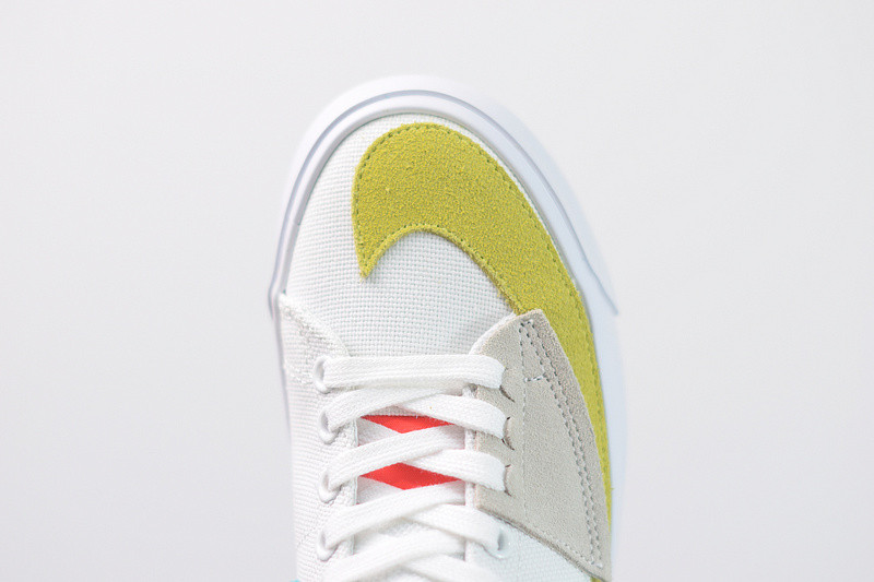 NIKE SB ZOOM BLAZER MID EDGE CI3833-101