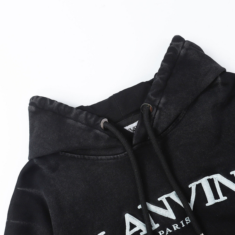 Lanu1n clothes