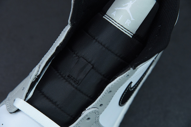 AIR JORDAN 1 MID LIGHT SMOKE GREY 554724-078