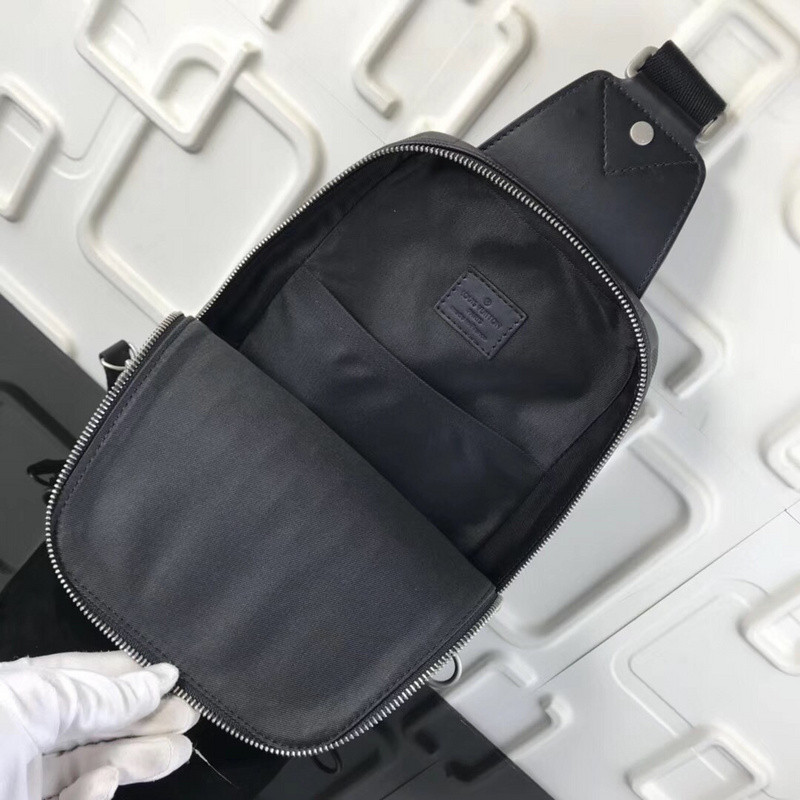 LVT PURSE