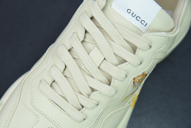 G*u*i rhyton sneaker