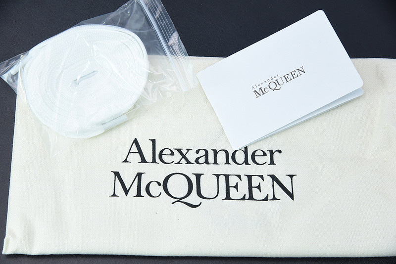 AlexER McEEN SNEAKERS