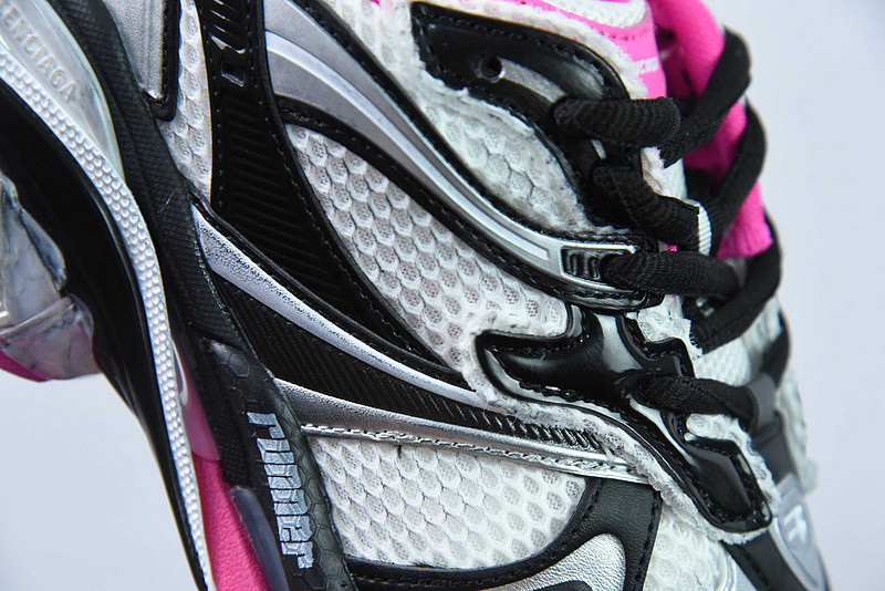 Ba*len*cia*ga runner sneaker