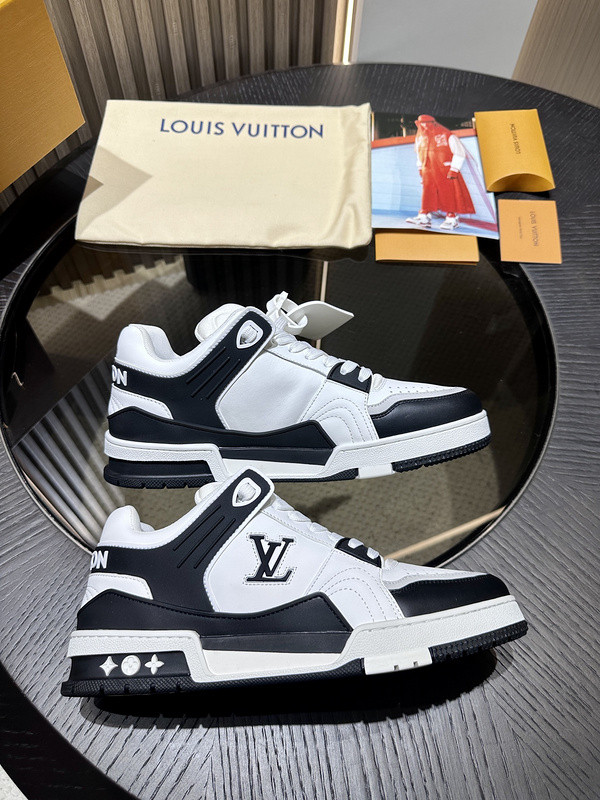 LVT SNEAKERS