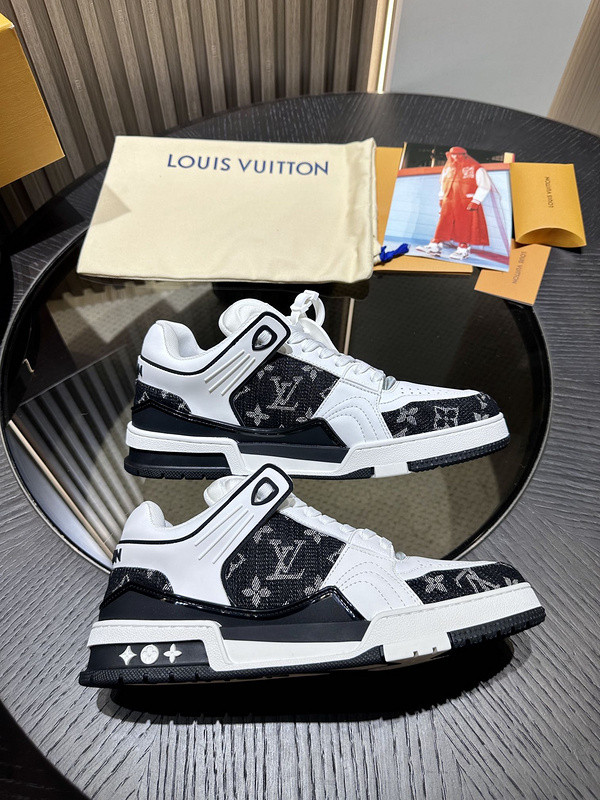 LVT SNEAKERS