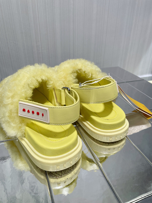 Ma*n1 slippers