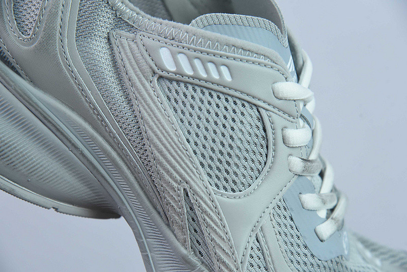 BC XL SNEAKERS