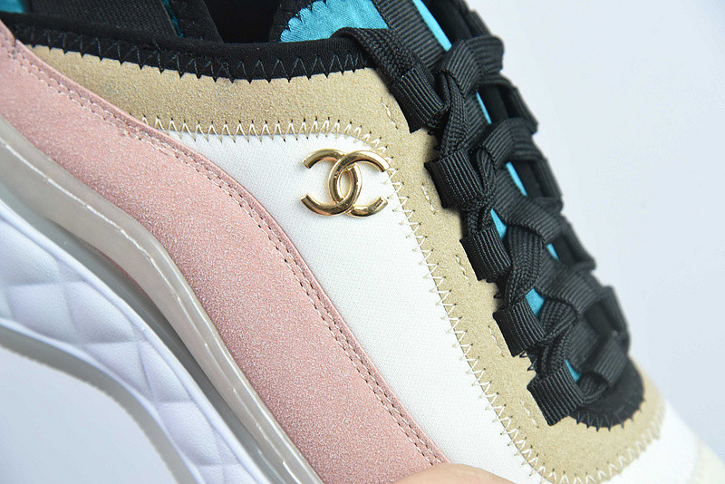 Ch**el sneaker