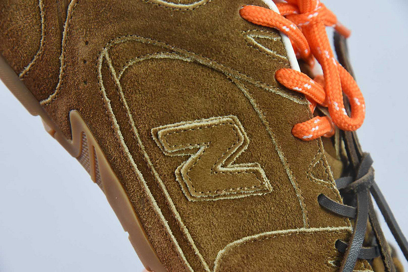 new Ba1an*e x m1um1u sneaker