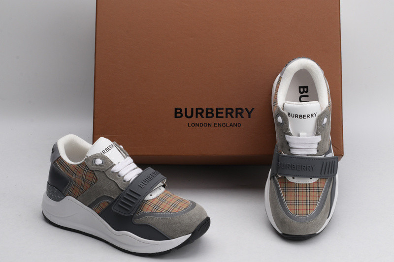 Bv*b*rry sneaker
