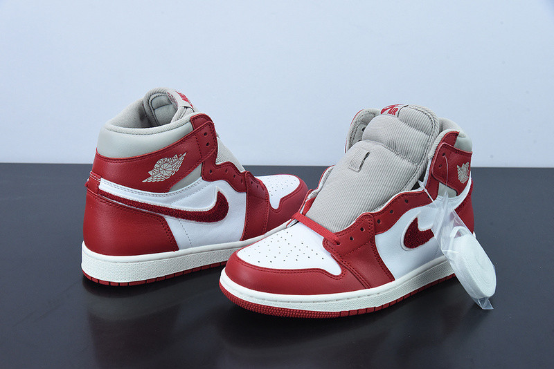 AIR JORDAN 1 HIGH OG “NEWSTALGIA” DJ4891-061