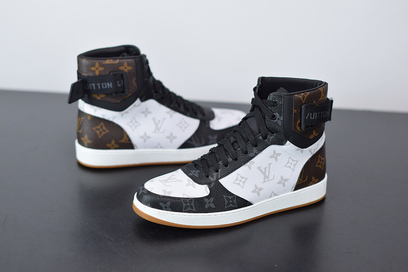 LVT SNEAKERS