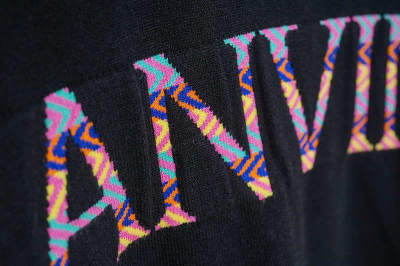 Lanu1n clothes