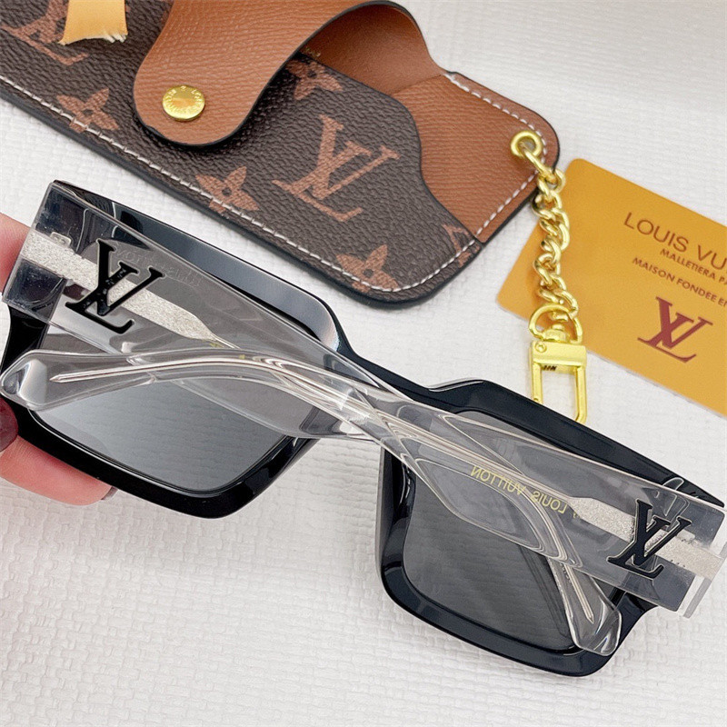 L0u1s Vu1tt0n Sunglasses