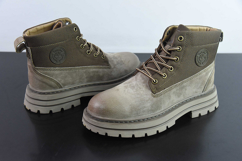 Timb**1*nd sneaker