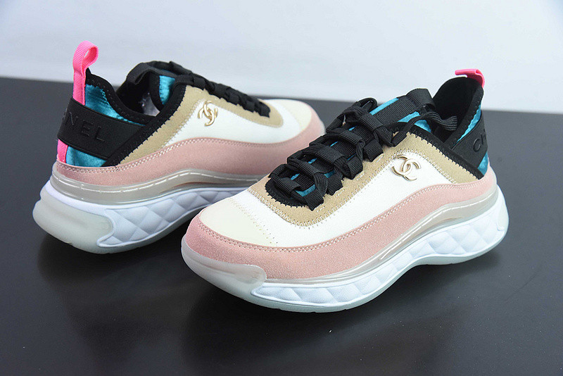Ch**el sneaker