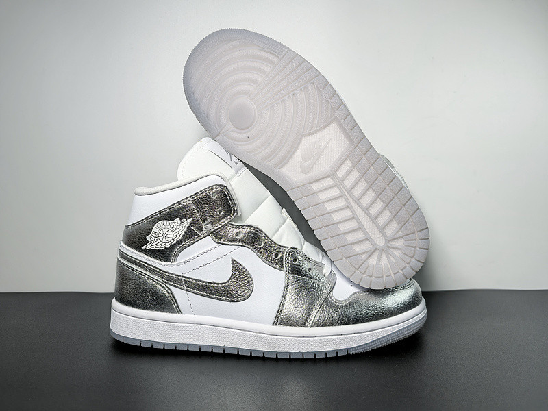 Air Jordan 1 Mid SE Metallic Silver FN5031-100