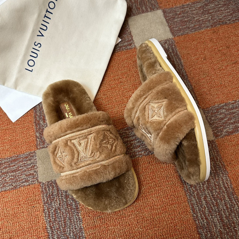 LVT SANDALS