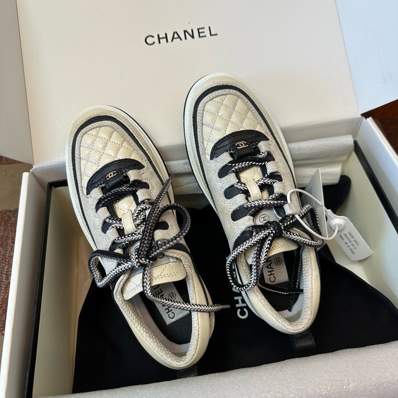 Ch*el sneaker