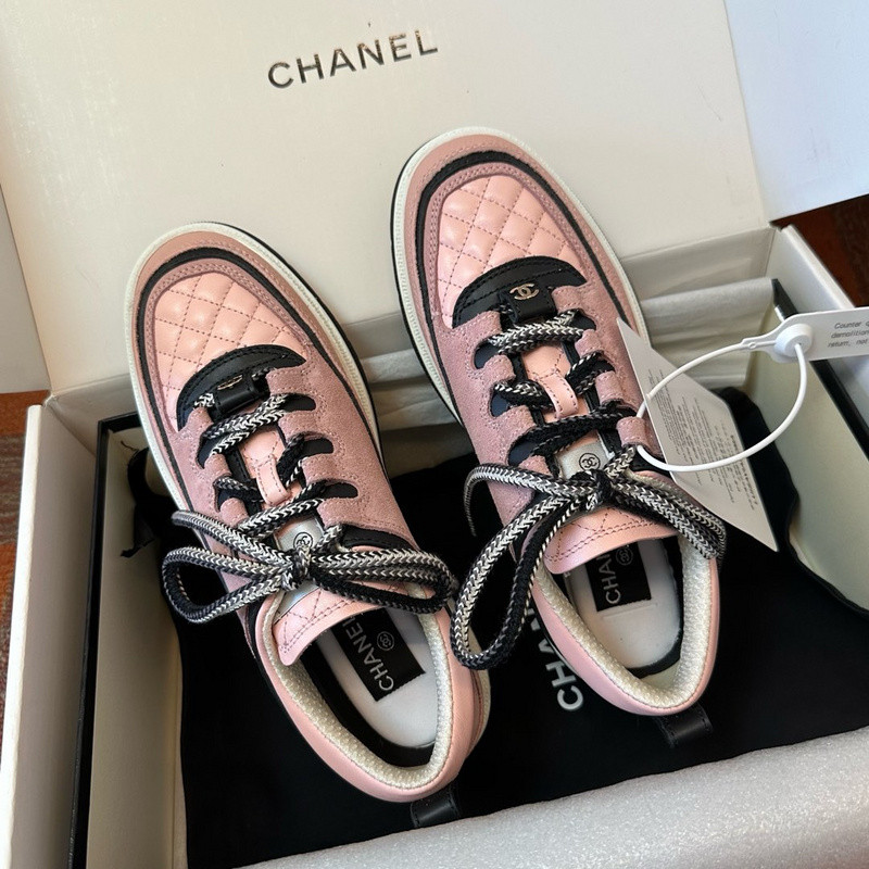 Ch*el sneaker