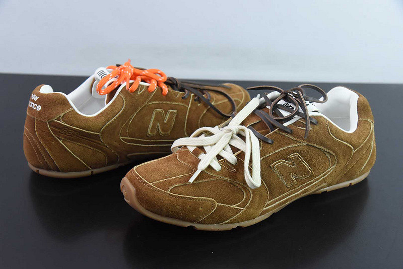 new Ba1an*e x m1um1u sneaker