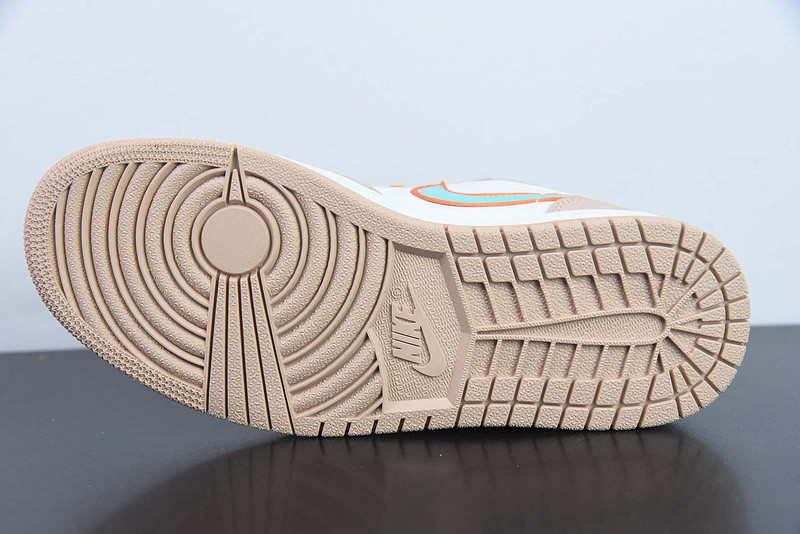 Air Jordan 1 Low DC0774-801