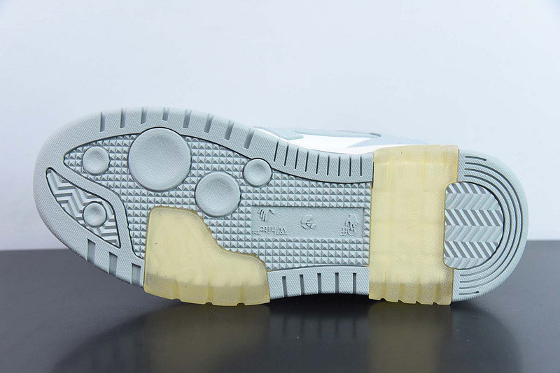 OF™ C/O VIRGIL ABLOH OUT OF OFFICE LOW-TOP LEATHER SNEAKERS ‘OOO“
