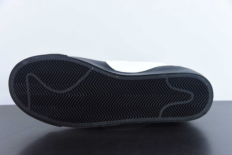 OF X NIKE BLAZER MID “GRIM REAPER”AA3832-001