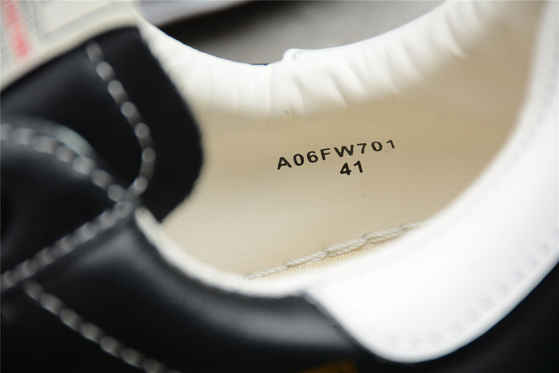 Ma*s*n mihara yasuhiro sneaker