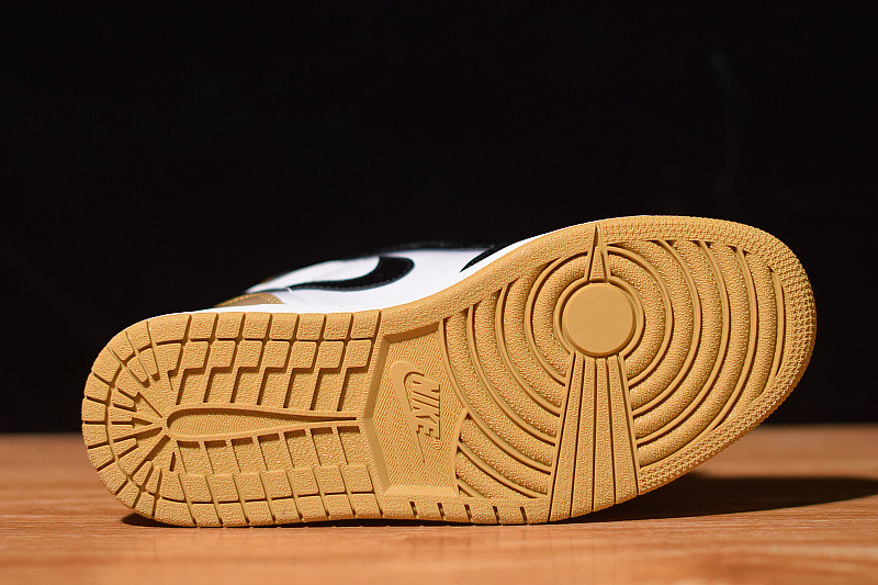 AIR JORDAN 1 RETRO HIGH OG NRG GOLD TOP 3 861428-001