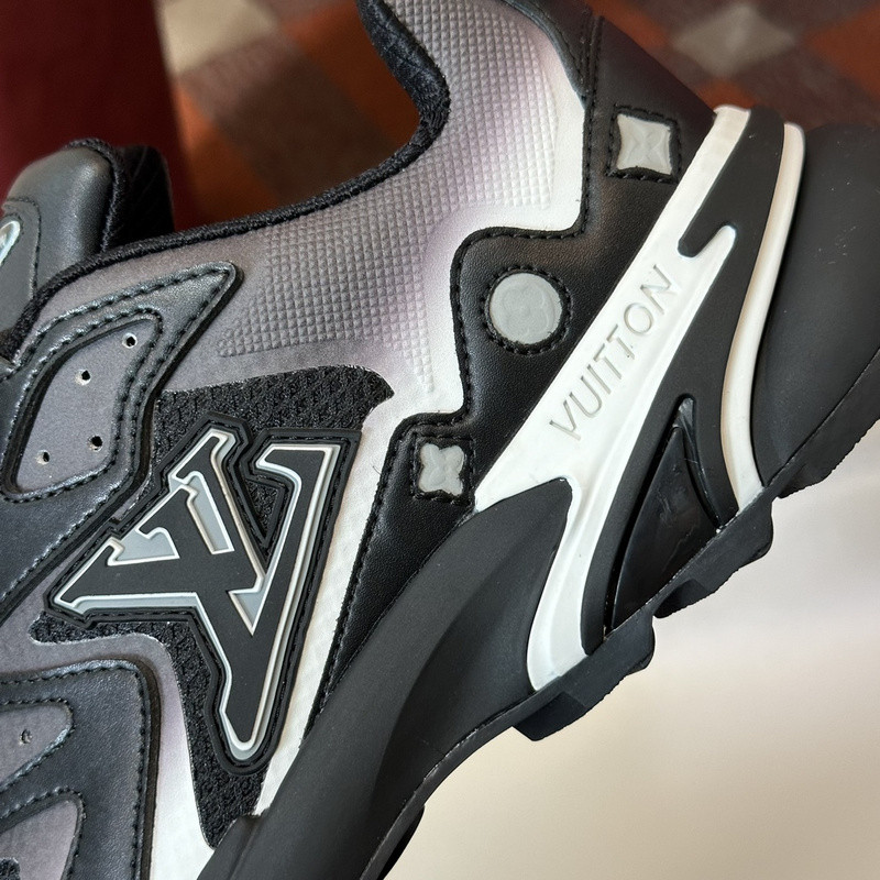 LVT SNEAKERS