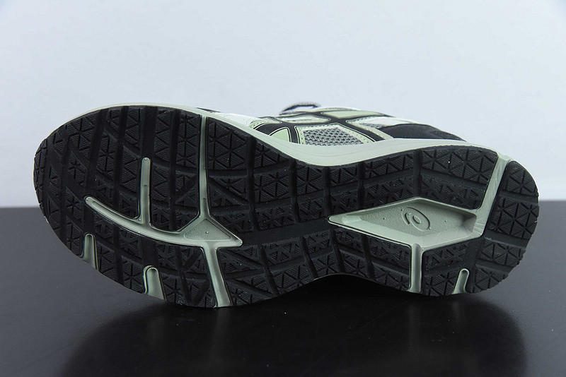 As1cs jog 100 s lightweight low tops non-slip gray green 1201a715-020