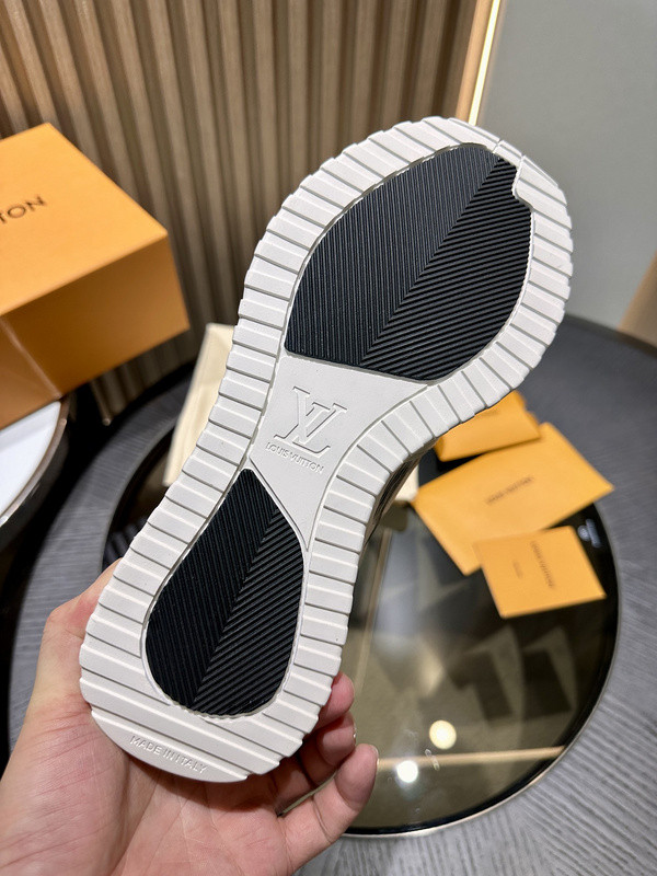 LVT SNEAKERS