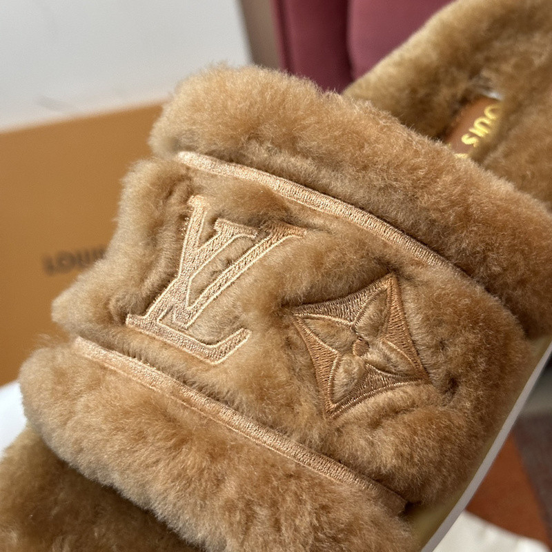 LVT SANDALS