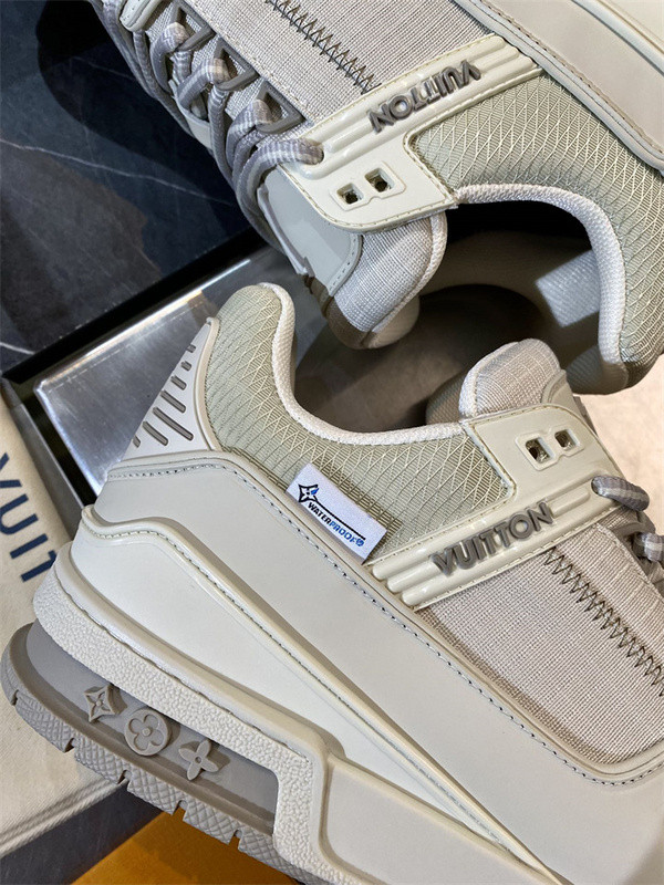 LVT SNEAKERS